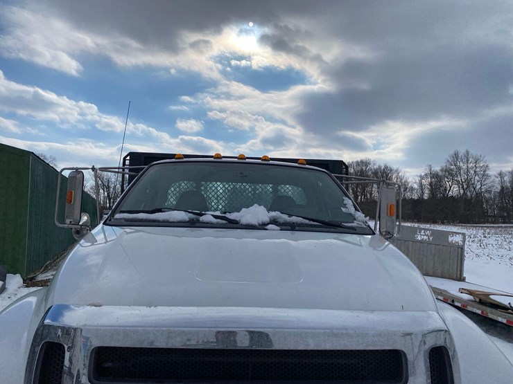 2012-ford-f650-image-9