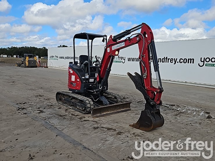 2021-yanmar-vio25-image-7