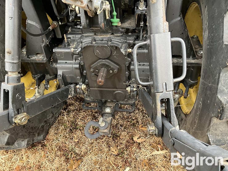 2011-john-deere-3720-image-18