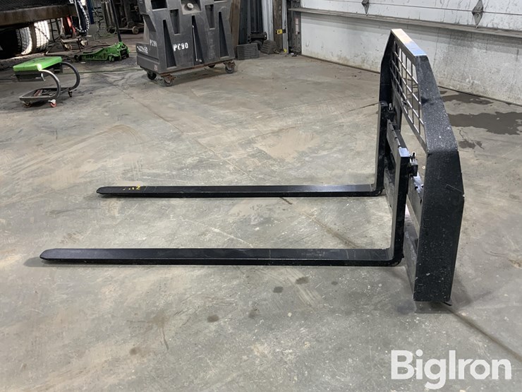 2025-giyi-60"-skid-steer-pallet-forks-&-mast-assy-image-8