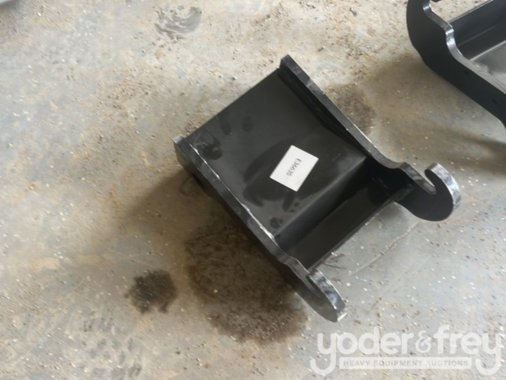 unused-2026-excavator-coupler,-fit-to-bobcat-e-series-excavator-buckets-image-4