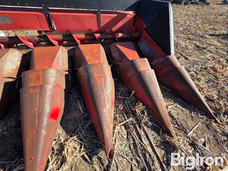 1989-case-ih-1083-image-15