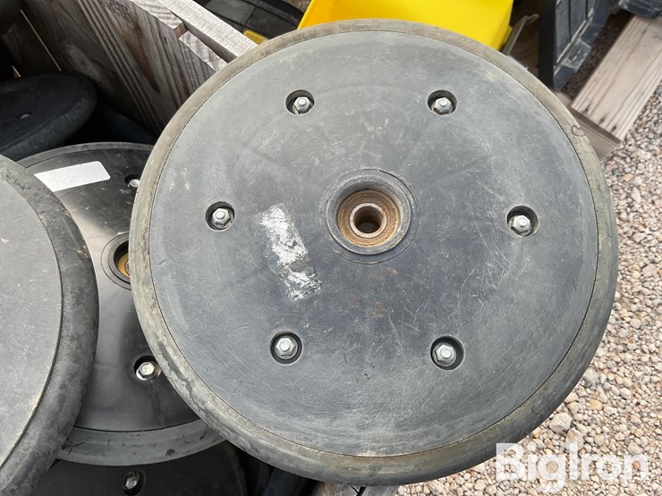 john-deere-8-image-10