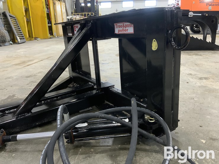 2025-industrial-america-easy-man-skid-steer-tree/post-puller-image-16