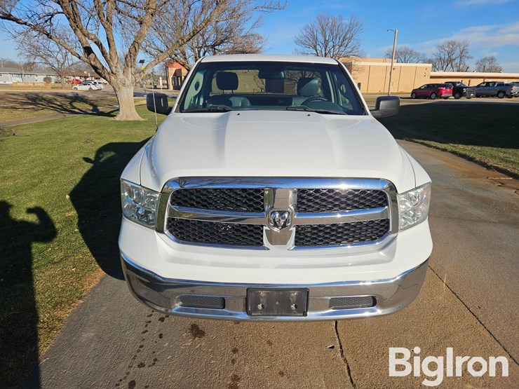 2019-dodge-1500-image-2
