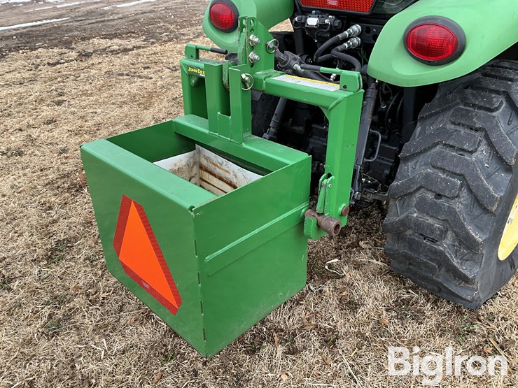 2011-john-deere-3720-image-19