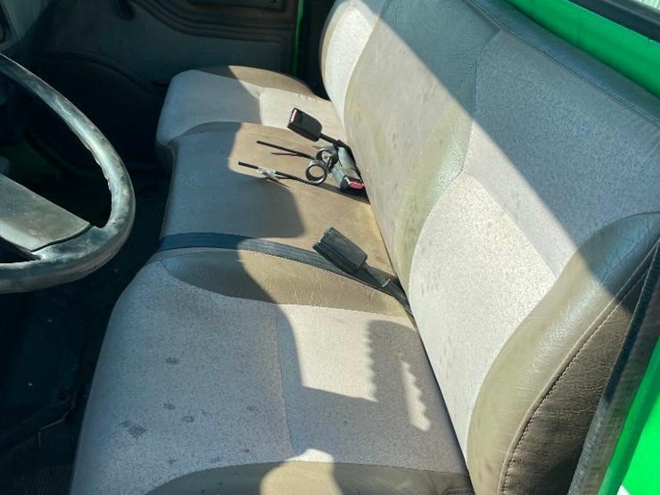 international-4700-image-7