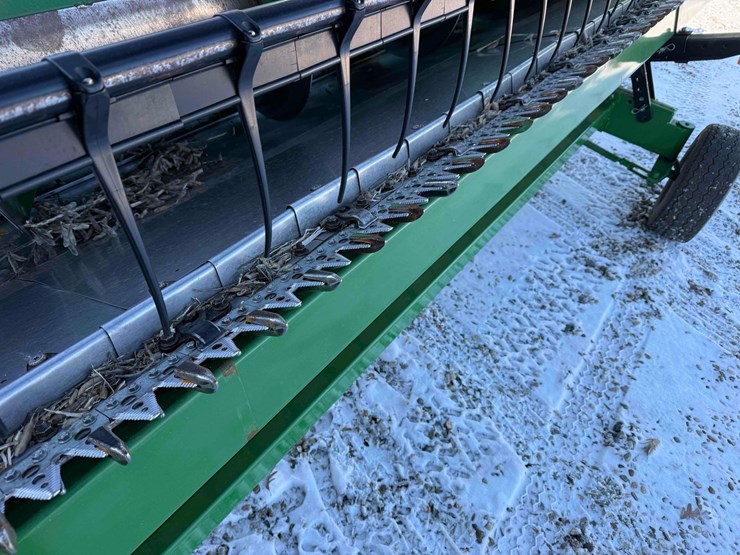 john-deere-630f-image-17