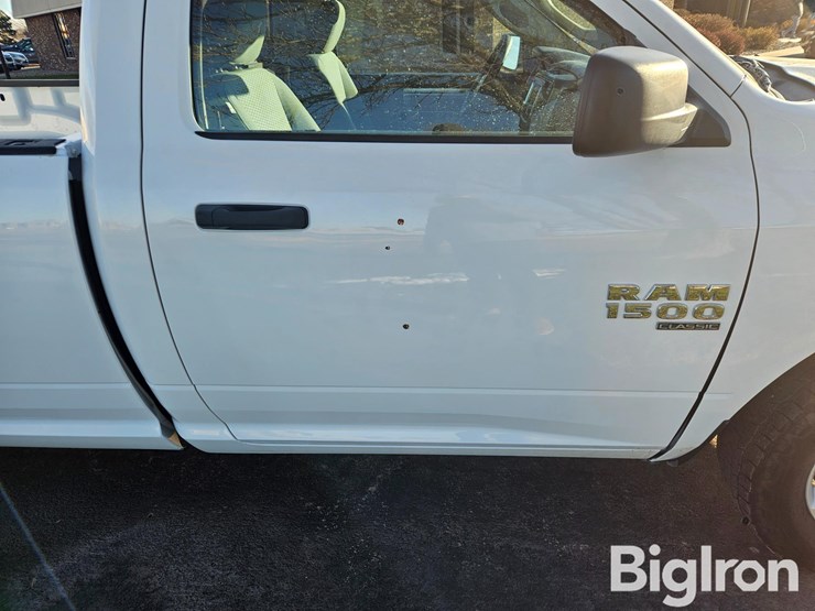 2020-dodge-1500-image-17