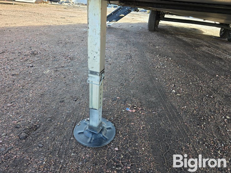 2021-keystone-sprinter-3570lft-5th-wheel-camper-image-14