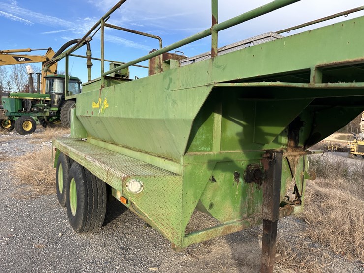 #2946-•-towable-hydro-seeder-image-14