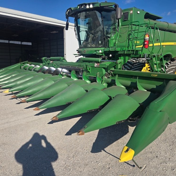 2021 JOHN DEERE C12F
