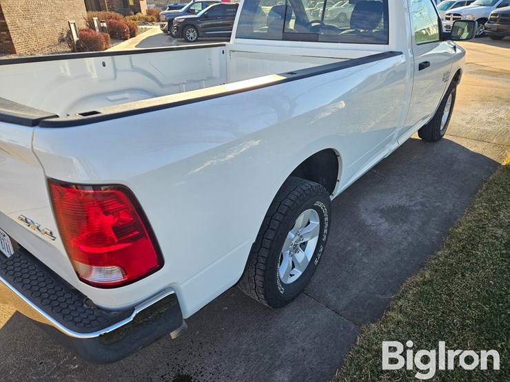 2020-dodge-1500-image-19