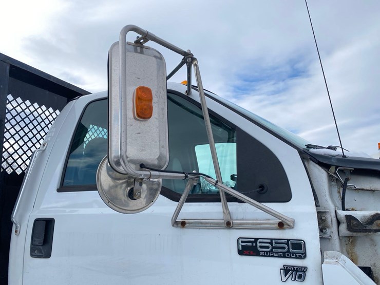 2012-ford-f650-image-38