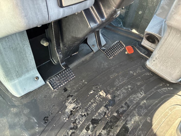 1999-new-holland-9484-image-71