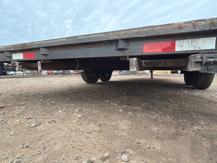 2001-dct-20-ft.-car-trailer-image-5