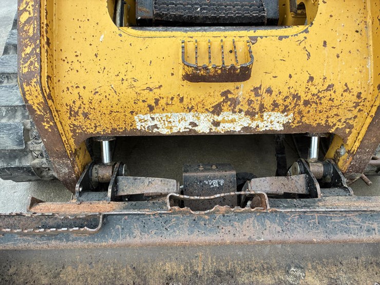 caterpillar-279c2-image-14