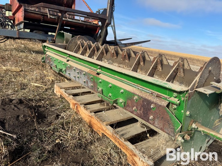 combine-chopper-spreader-image-10