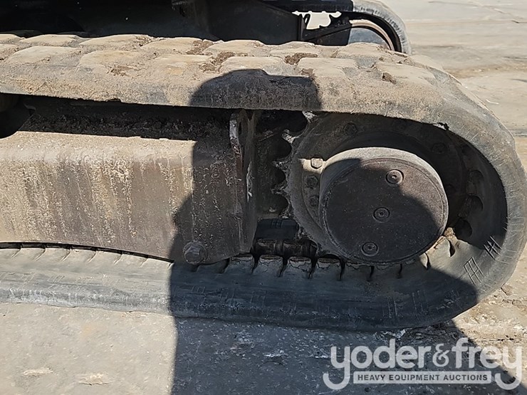 2017-bobcat-e26-image-25