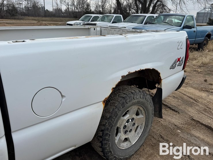2007-chevrolet-silverado-1500-image-19