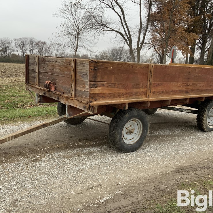 Calhoun 6-Ton Running Gear Barge/Hay Wagon