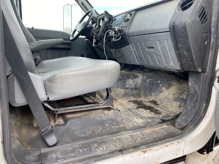 2012-ford-f650-image-46