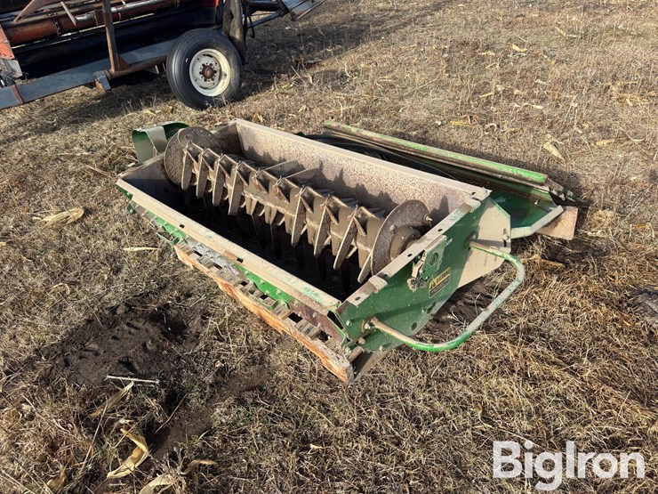 combine-chopper-spreader-image-1