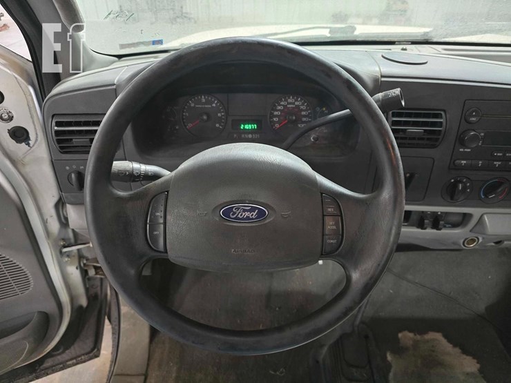 2006-ford-f350-image-15