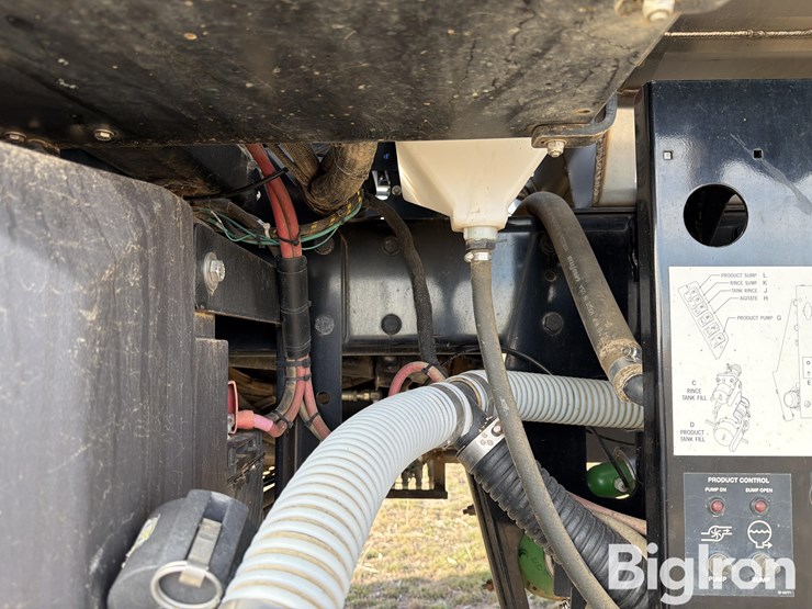 2013-new-holland-sp.240r-image-17