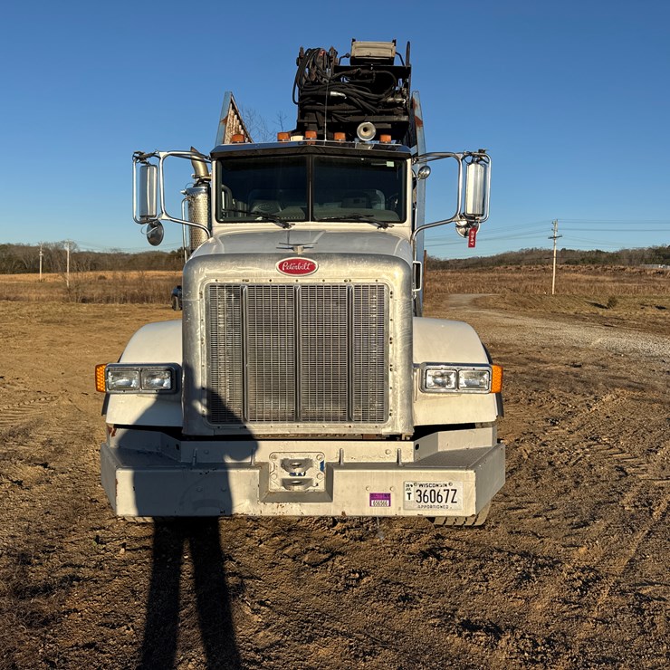 2006 PETERBILT 357