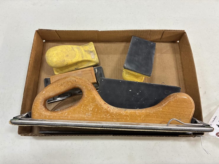 #115331-•-block-sanders-image-6