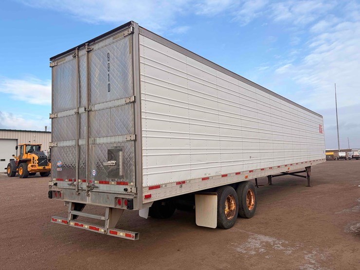 2010-utility-3000r-reefer-image-4
