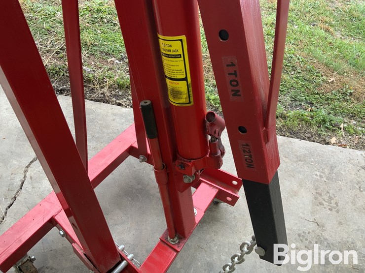 grand-rapids-industrial-product-2-ton-portable-folding-cherry-picker-image-11