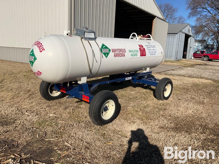 1977-chemi-trol-1000-gal-nurse-tank-on-duo-lift-running-gear-image-5