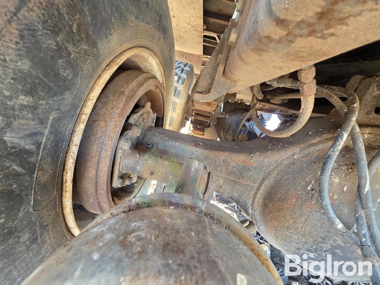 1975-international-f5070-image-13