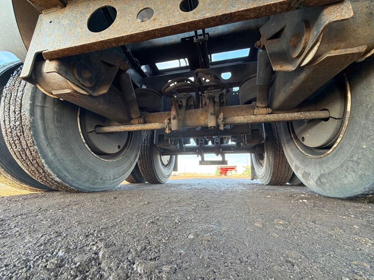 2016-smithco-side-dump-image-14