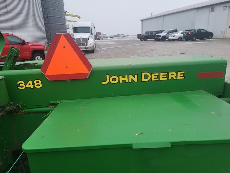 john-deere-348-image-33