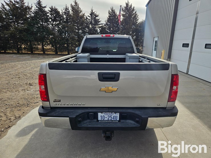 2007-chevrolet-silverado-2500-lt-image-6