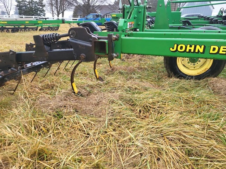 john-deere-2200-image-31