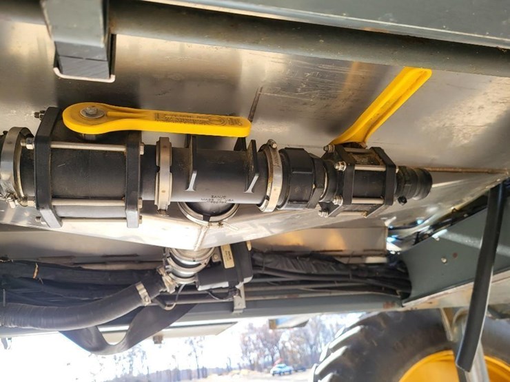 2007-hagie-sts12-image-77