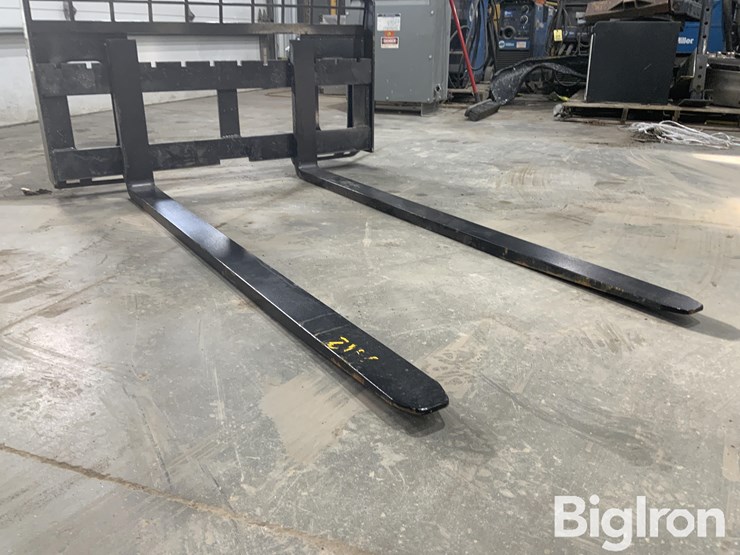 2025-giyi-60"-skid-steer-pallet-forks-&-mast-assy-image-16