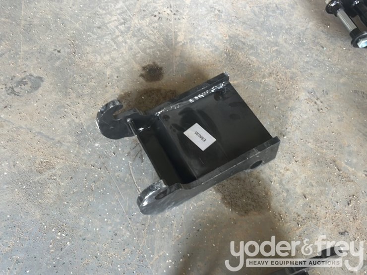 unused-2026-excavator-coupler,-fit-to-bobcat-e-series-excavator-buckets-image-1