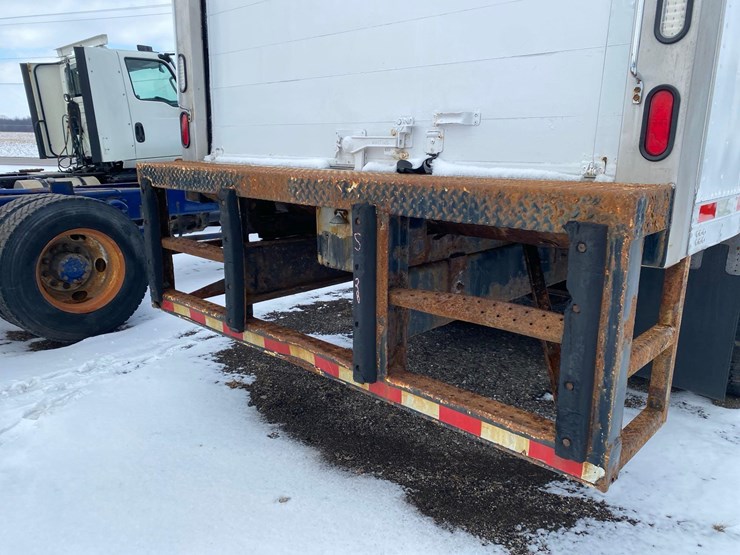 2018-hino-338-image-15