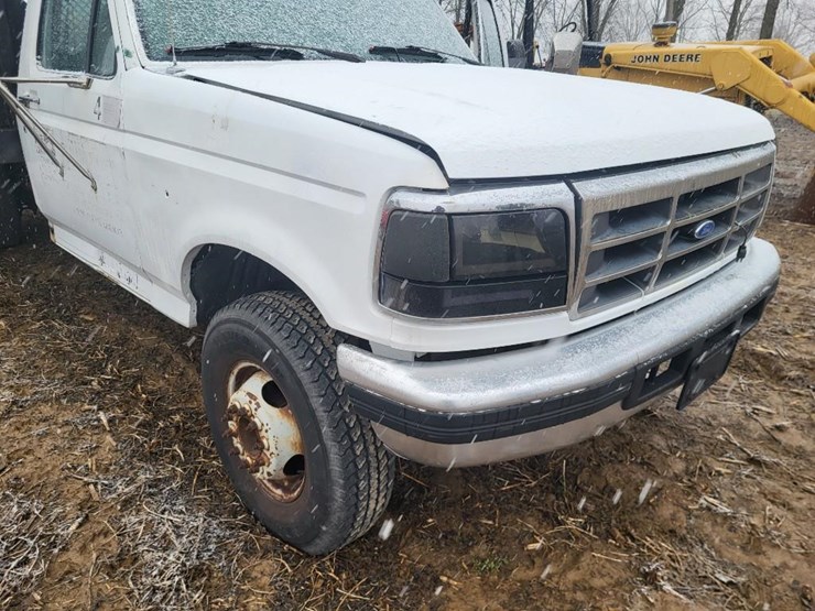 1997-ford-f450-image-38