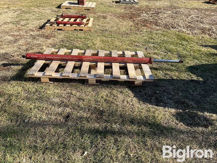 farmhand-lift-cylinder-image-8