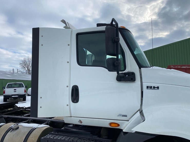 2020-case-ih-2020-image-13