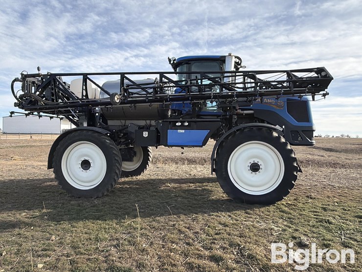 2013-new-holland-sp.240r-image-4