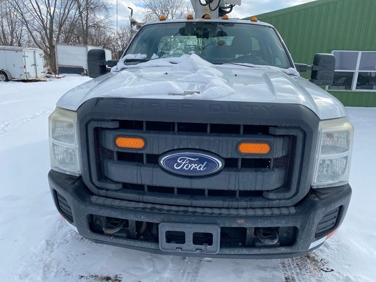 2014-ford-f350-sd-image-9