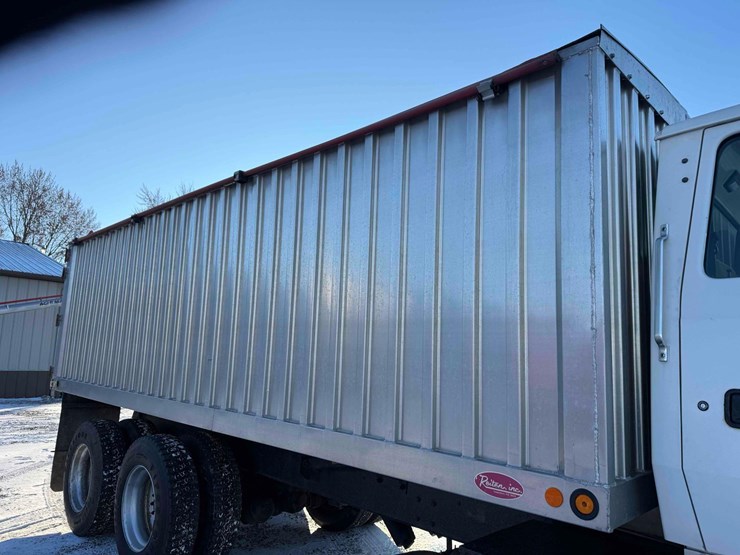 1996-ford-l-image-37