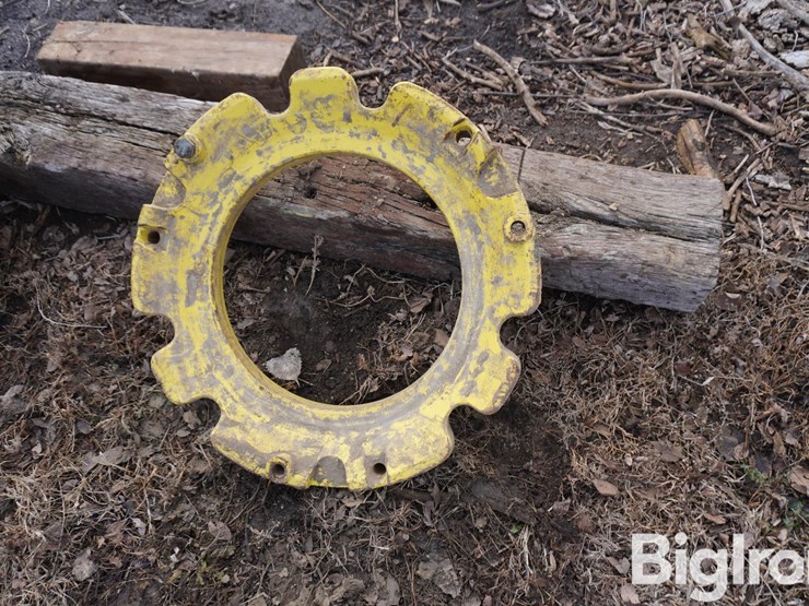 john-deere-r167153-72kg-rear-tractor-weights-image-7